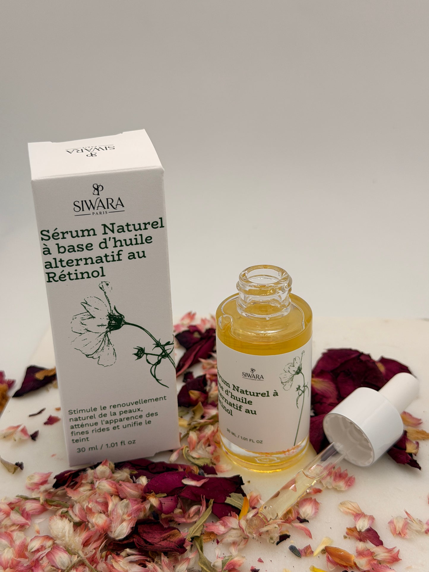 Natural oil-based serum, an alternative to retinol